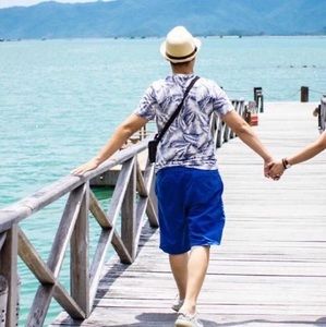 Meet your Posher, Hung